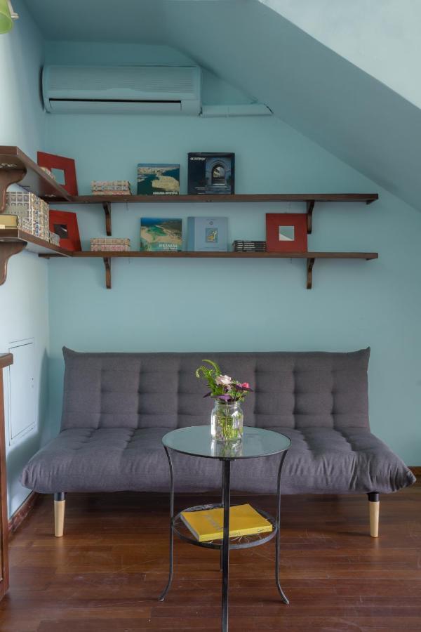 Out Of The Blue Apartment Нидри Экстерьер фото